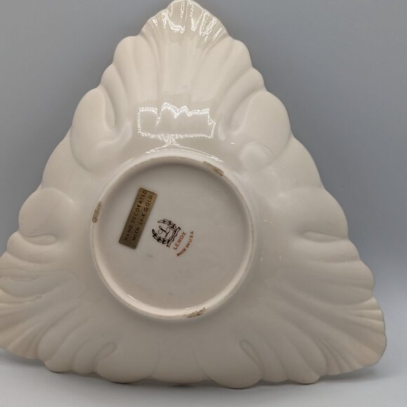 Lenox Vintage Triangle Dish with 24K Gold Trim - Picture 8 of 10